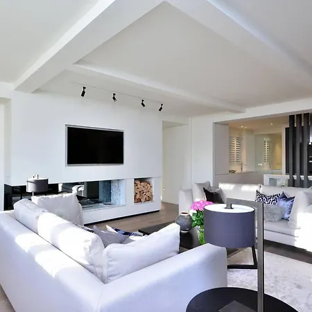 Modern Four Bedrooms Amsterdam